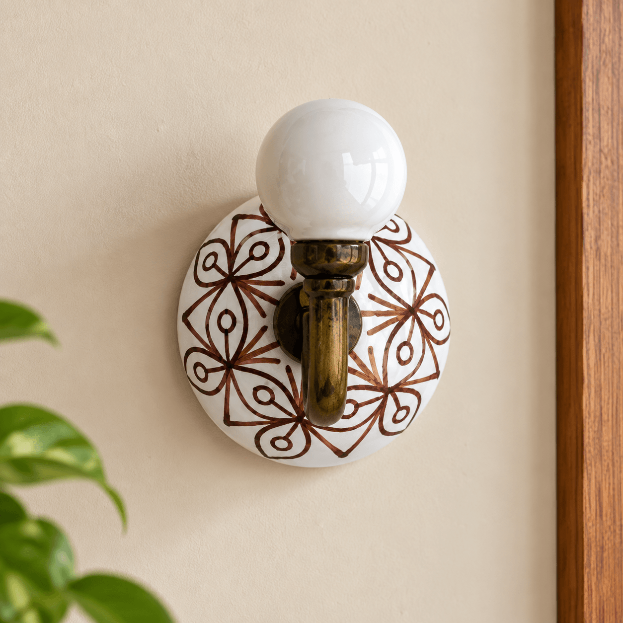 Aesthetic Modern Design Ceramic Nickel Wall Hook - Pack Of 4
