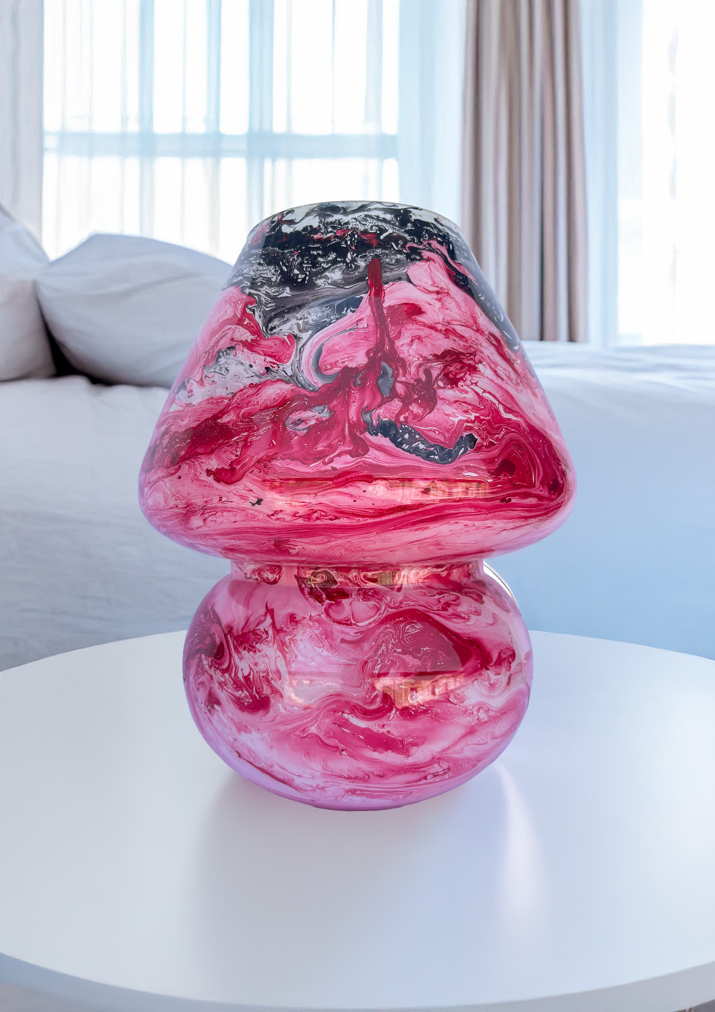 Aurelia Marble Mushroom Lamp