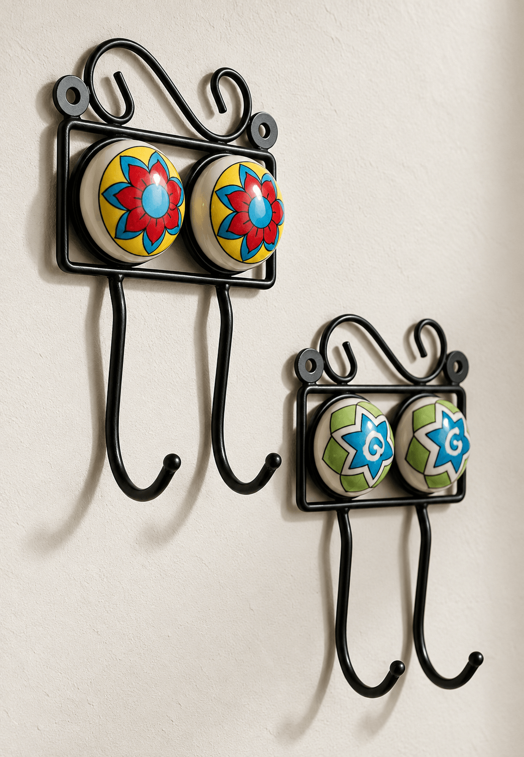 Round Iron Frame Ceramic Wall & Key Hanger – Handmade Decorative Home Organizer in the atelier